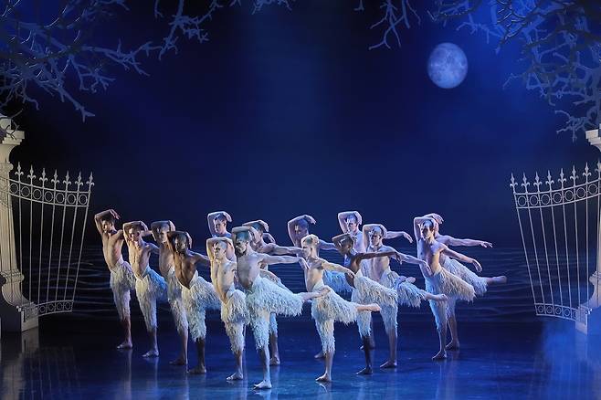 매튜 본 '백조의 호수' 내한 공연 [LG아트센터 제공. 재판매 및 DB금지]