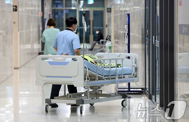 대구 의사단체가 지난 20일 성명을 통해 "대한민국 의료와 의학교육의 붕괴를 막아달라"고 정부에 호소했다. 대구의 한 대학병원 모습. (사진은 기사 내용과 무관함) 뉴스1 ⓒ News1