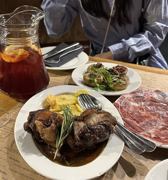 IMG_0588.jpeg 스압) 외노자의 말라가 세비야 방문기