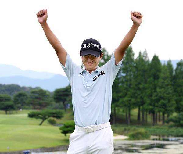 2025년 한국프로골프(KPGA) 투어 제68회 KPGA 선수권대회 우승을 차지한 옥태훈 프로. 사진제공=KPGA