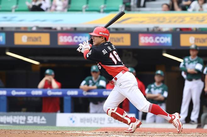 ▲ 최근 맹타와 호수비까지 보여주며 팀에 다시 공헌하기 시작한 최원준 ⓒKIA타이거즈