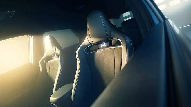 현대차 아이오닉 5 N 실내