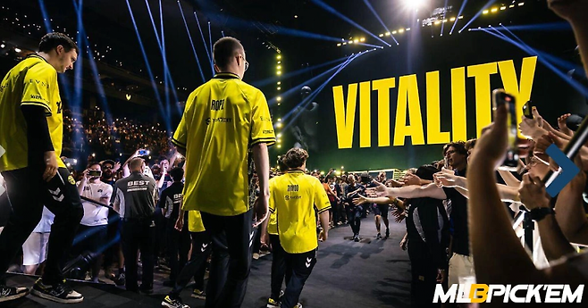 image.png CS2 블라스트 오스틴 메이저를 우승하면서 7연 우승을 하는 바이탈리티!