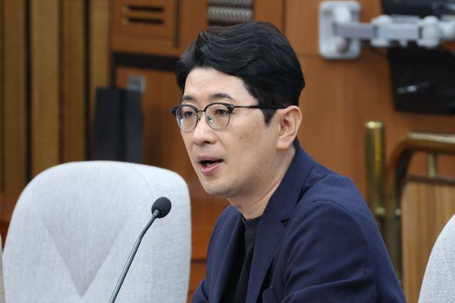 주진우 국민의힘 의원이 18일 국회에서 열린 국무총리 임명동의에 관한 인사청문특별위원회 전체회의에서 발언하고 있다. 뉴스1