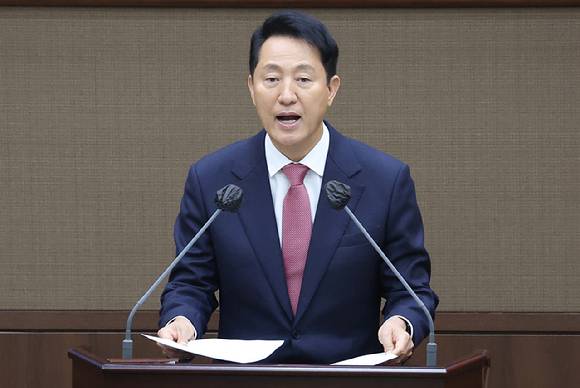 오세훈 서울시장이 10일 서울 중구 서울시의회에서 열린 제331회 정례회에서 시정연설을 하고 있다.  [사진=연합뉴스]