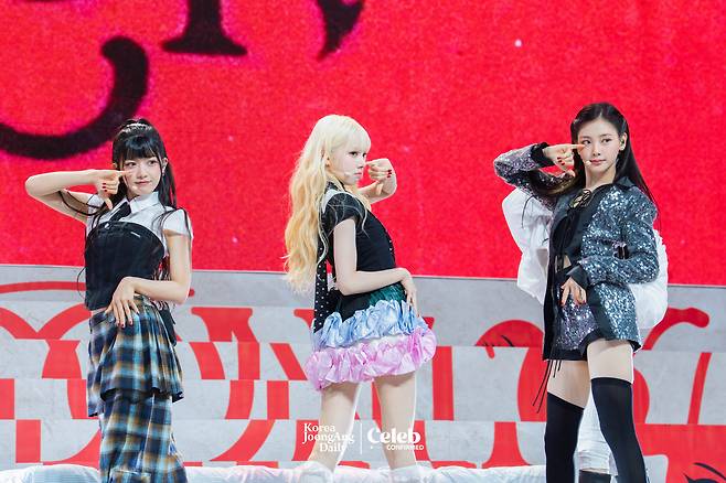 Girl group Baby DONT Cry performs “Bet You’ll Regret It” during a showcase for the release of its first single, “F Girl,” at Blue Square in central Seoul on June 23. [DANIELA GONZALEZ PEREZ]