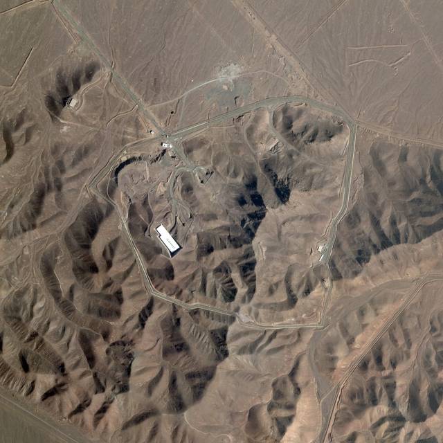 지난 13일 플래닛랩스가 공개한 이란 중부 포르도 핵시설 위성사진. AFP 연합뉴스