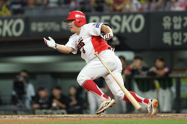 ▲ 올 시즌 높은 출루율로 팀 리드오프 포지션에서 좋은 활약을 펼치고 있는 이창진 ⓒKIA타이거즈