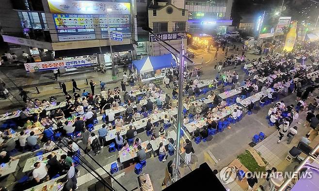 맥주도시 홍천…축제 전야제 [연합뉴스 자료사진]