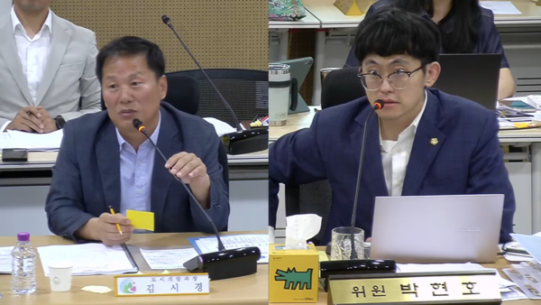 의왕시의회 박현호 의원이 24일 의왕시 도시개발과에 대한 행정사무감사에서 보건복지부와의 사전심의를 통해 안정적인 병상수 확보를 추진해야 한다고 주장했다. 2025.6.24 /의왕시의회 유튜브 캡쳐