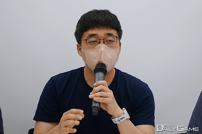 1.5주년을 앞두고 새로운 변화를 예고한 남기룡 디렉터.