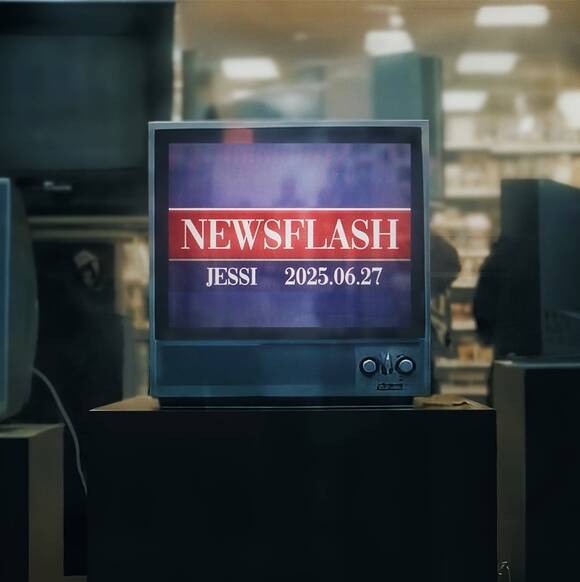 가수 제시가 공식 소셜 미디어를 통해 신곡 발매를 암시하는 무빙 티저를 올리며 컴백 소식을 알렸다. /인스타그램 캡처