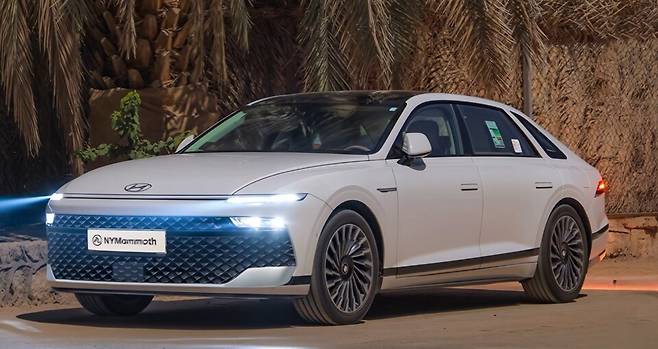 사진 : 현대차 그랜저 페이스리프트 예상도 (출처=NYMammoth)