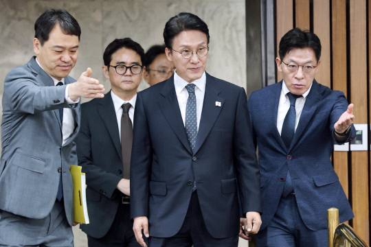 김민석 국무총리 후보자가 24일 서울 여의도 국회에서 열린 인사청문회에 출석하고 있다. 연합뉴스