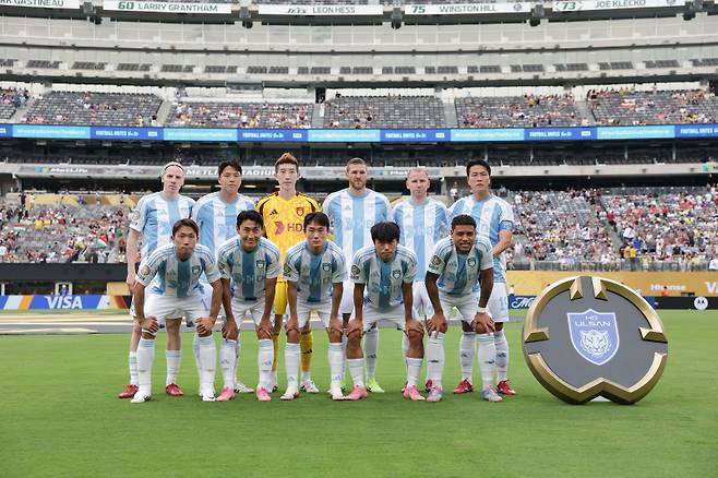 지난 22일 매트라이프 스타디움에서 열린 플루미넨시와의 2025 FIFA 클럽 월드컵 조별리그 F조 2차전에 나선 울산의 베스트11. 사진=울산