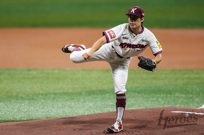 ▲ 투구하는 키움 김윤하 [키움 히어로즈]