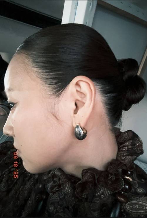 가수 이효리가 또 한 번 ‘첫 등장’의 새로운 공식을 완성했다. 사진=이효리 SNS