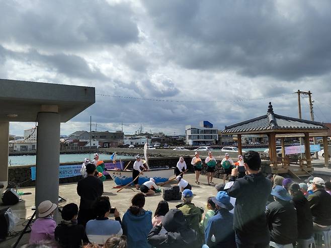 행원리 해녀 민속공연