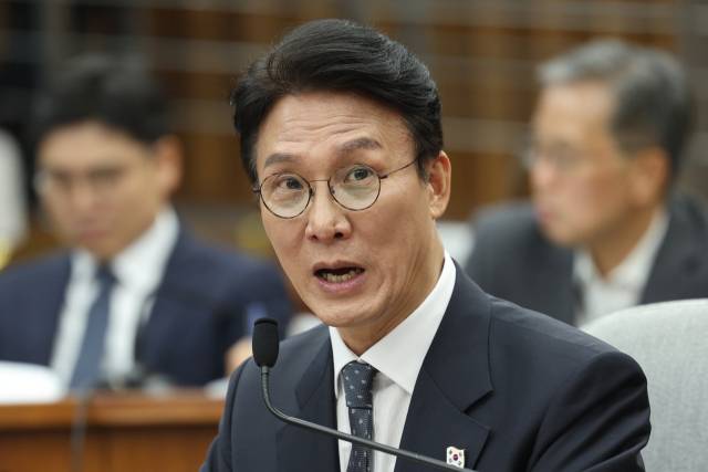 ▲김민석 국무총리 후보자가 24일 서울 여의도 국회에서 열린 인사청문회에서 의원 질의에 답변하고 있다. ⓒ연합뉴스