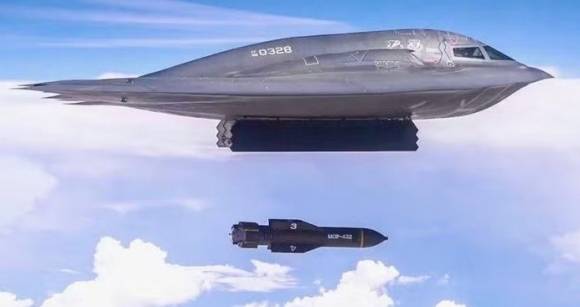 벙커버스터 폭탄을 투하하는 미국 B-2 폭격기 자료사진. 미 공군 제공