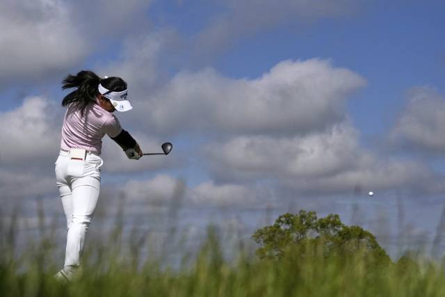 샷을 하고 있는 지노 티띠꾼. 사진 제공=AP연합뉴스