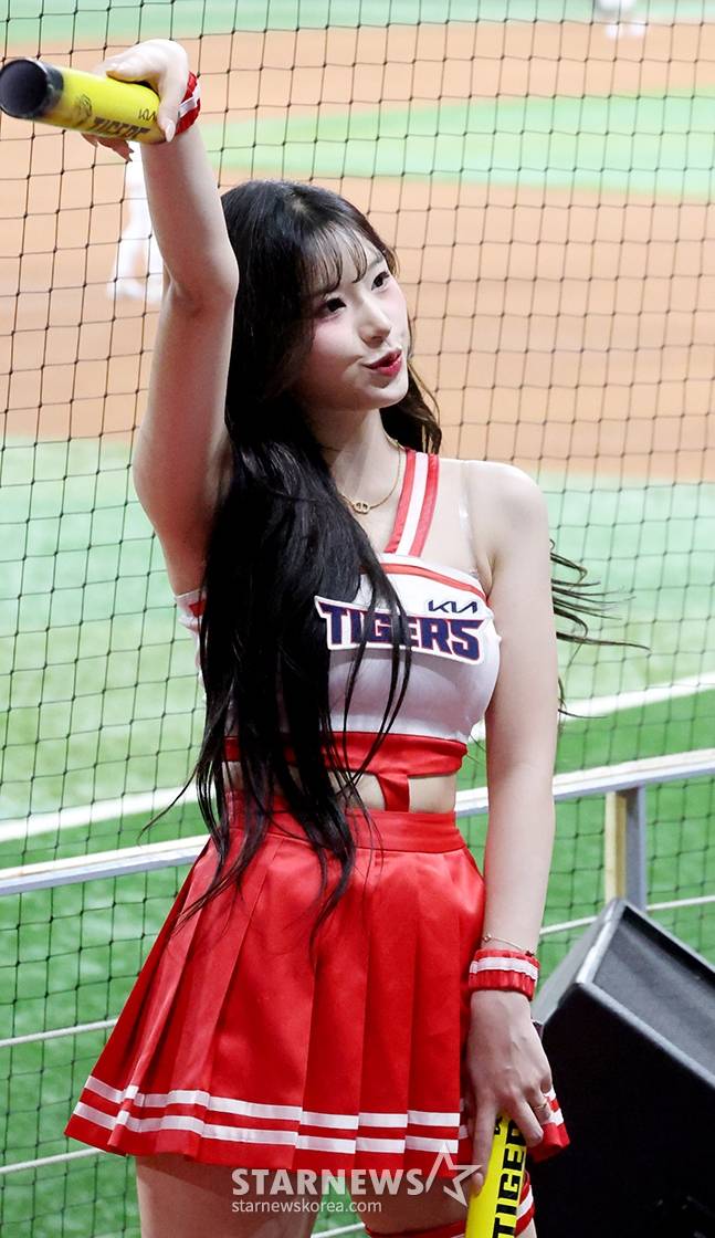 [포토] 윤수인 '무등골 사막여우'