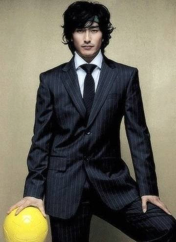 image.png 차은우 VS 서강준 VS 안정환 VS 정우성 VS 고수