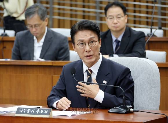 김민석 국무총리 후보자가 25일 국회에서 열린 이틀째 인사청문회에서 질의에 답하고 있다. 2025.6.25안주영 전문기자