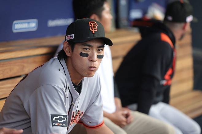 ▲ 벤치에서 경기를 바라보는 이정후 ⓒ연합뉴스