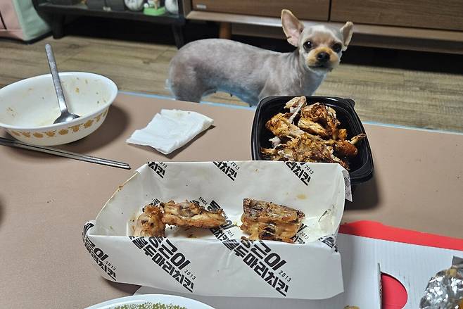 20250625_192207.jpg 저녁 숯불바베큐 치킨에 한잔