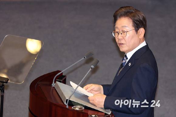 이재명 대통령이 26일 국회에서 시정연설을 하고 있다. [사진=국회사진기자단]