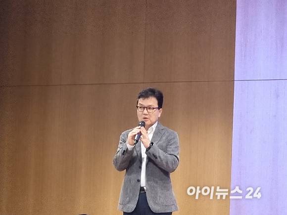 이준희 삼성SDS 대표가 26일 오전 서울 송파구 삼성SDS 잠실캠퍼스에서 열린 미디어데이에서 발표하고 있다. [사진=윤소진 기자]