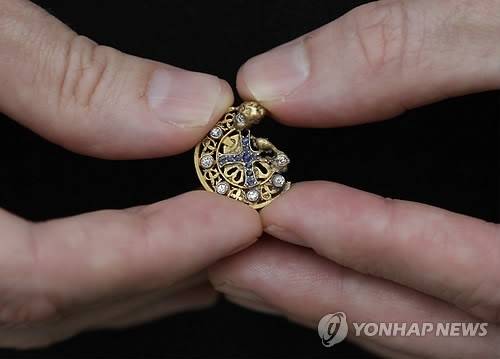 다이아 반지.  AP 연합뉴스