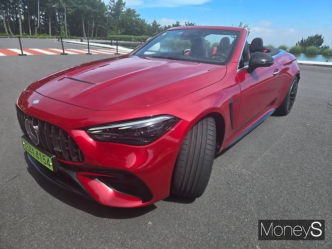 AMG CLE 53 4MATIC+ 카브리올레는 역동성과 고급스러움을 모두 갖춘 모델이다. /사진=김이재 기자