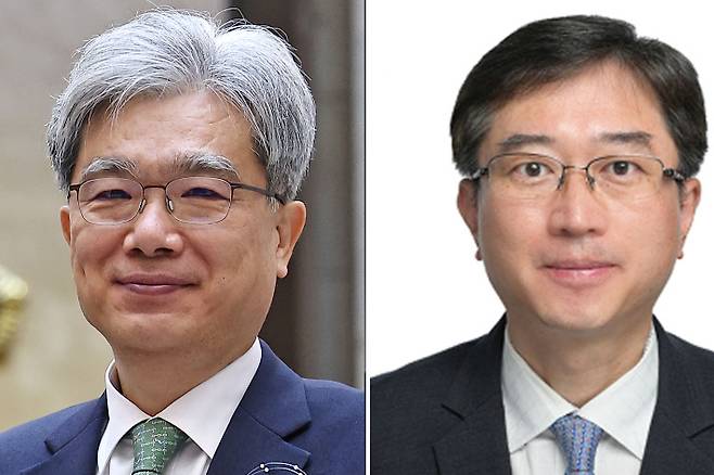 대통령실은 26일 이재명 대통령이 헌법재판소장에 김상환 제주대 법학전문대학원 석좌교수(왼쪽부터), 헌법재판관에 오영준 서울고등법원 부장판사를 지명했다고 강훈식 대통령비서실장의 인사브리핑을 통해 발표했다. 연합뉴스