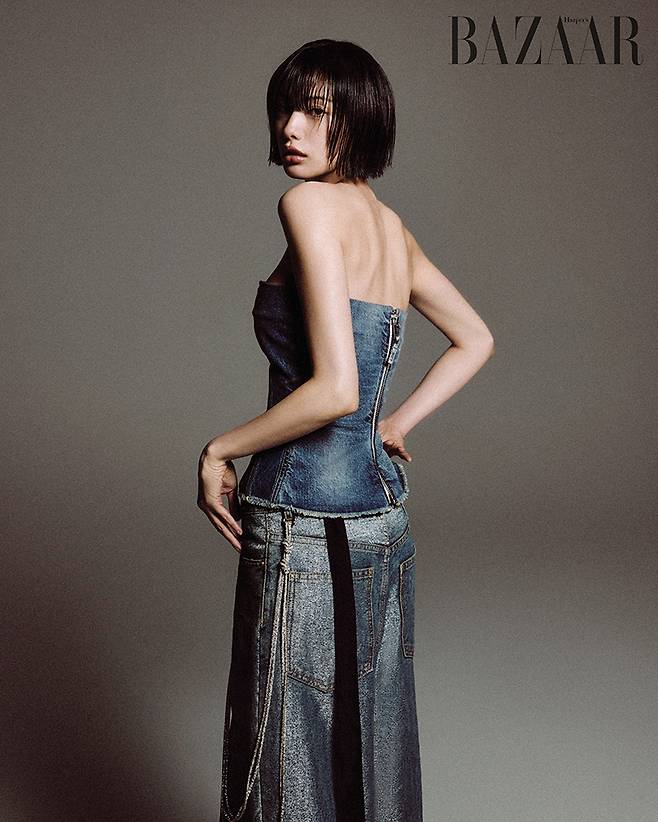 하퍼스 바자 화보