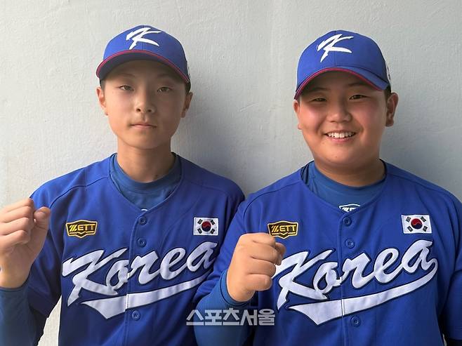 인터뷰에 임하고 있는 리틀야구 대표팀 ‘에이스’ 이시원-유승우. 화성 | 박연준 기자 duswns0628@sportsseoul.com