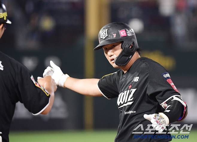 27일 부산 사직구장에서 열린 롯데와 KT의 경기. 7회 동점 1타점 적시타 날린 KT 김상수. 부산=송정헌 기자songs@sportschosun.com/2025.06.27/