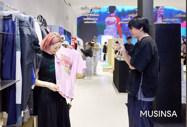 무신사 엠프티 성수. ⓒ무신사