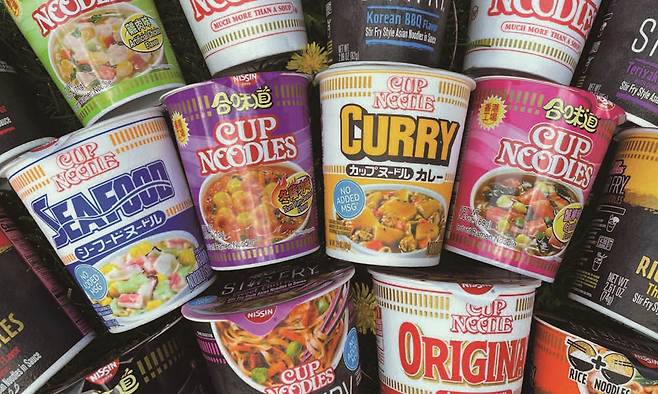 다양한 맛의 닛신 컵라면. /사진 닛신