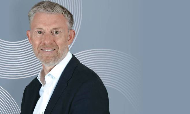 존 허버드 쿠시먼앤드웨이크필드 유럽 호텔·숙박업 투자 총괄 - 케임브리지대 토지경제학 학·석사, 전 존스랑라살 영국·북유럽 총괄, 현 영국왕립특허측량사협회(RICS) 회원 /사진 쿠시먼앤드웨이크필드