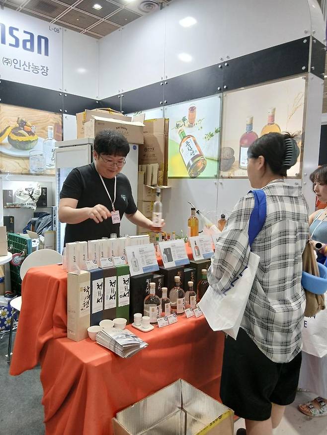 서울국제주류&와인박람회 인산농장 부스 전경. 인산가 제공