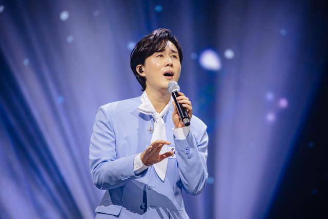 가수 신유가 내달 콘서트를 개최한다. 엔트로엔터테인먼트 제공