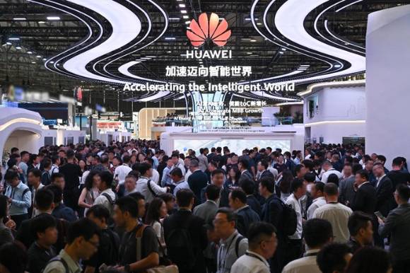 MWC 상하이 2025 화웨이 부스 모습. [사진=한국화웨이]