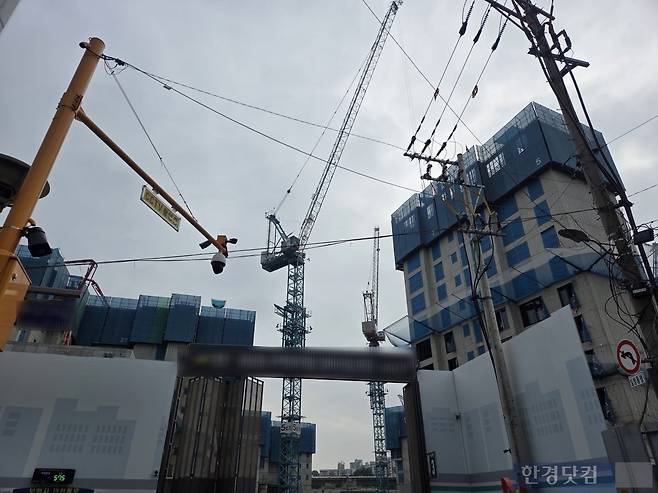서울 동대문구의 한 건설 현장. /사진=이민형 기자