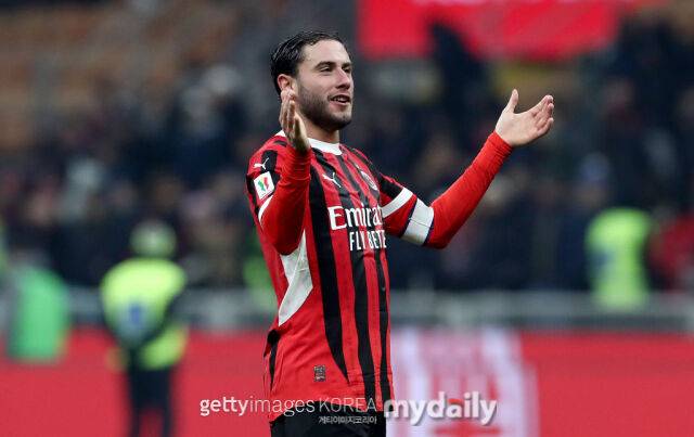 AC 밀란을 떠나는 것이 유력한 전 주장 다비데 칼라브리아. /게티이미지코링