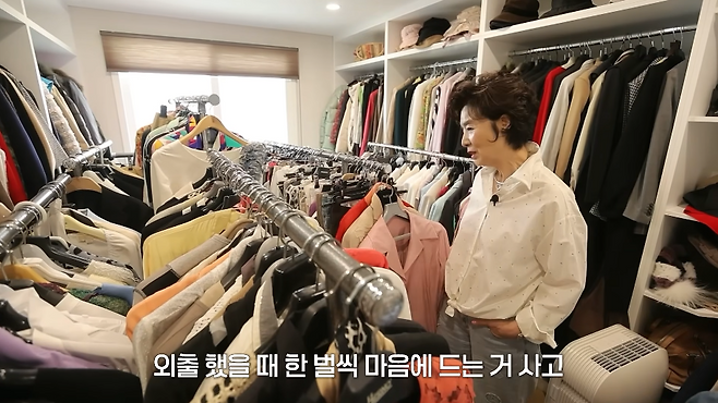 유튜브 채널&nbsp;‘윤미라’ 캡처