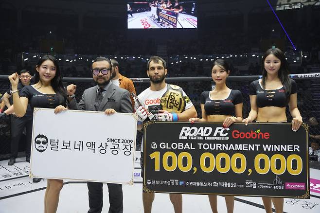 카밀 마고메도프. 사진=ROAD FC