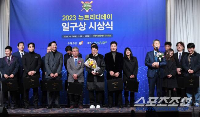 2023 일구상 시상식이 8일 서울 강남구 리베라호텔에서 열렸다. 일구대상을 수상한 최강야구 김성근 감독이 수상소감을 말하고 있다. 강남=박재만 기자 pjm@sportschosun.com/2023.12.08/