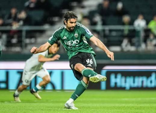 프로축구 전북 현대의 이탈리아 공격수 안드레아 콤파뇨. /전북 현대 인스타그램